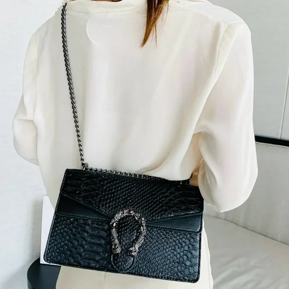 Black Croc Embossed Textured Shoulder Bag with Chain Detail‎ - Picture 2 of 15